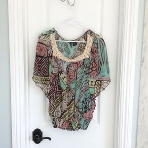 New Directions ROMANTIC GRAPHIC BATWING BLOUSE TOP